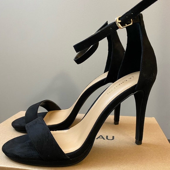 Brand new black strappy heels size 8 Le Chateau - Picture 3 of 5